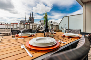 Terrassenwohnung zum Kauf provisionsfrei 2.100.000 € 3 Zimmer 230,8 m² 6. Geschoss frei ab sofort Servasgasse 7 Altstadt - Nord Köln 50668