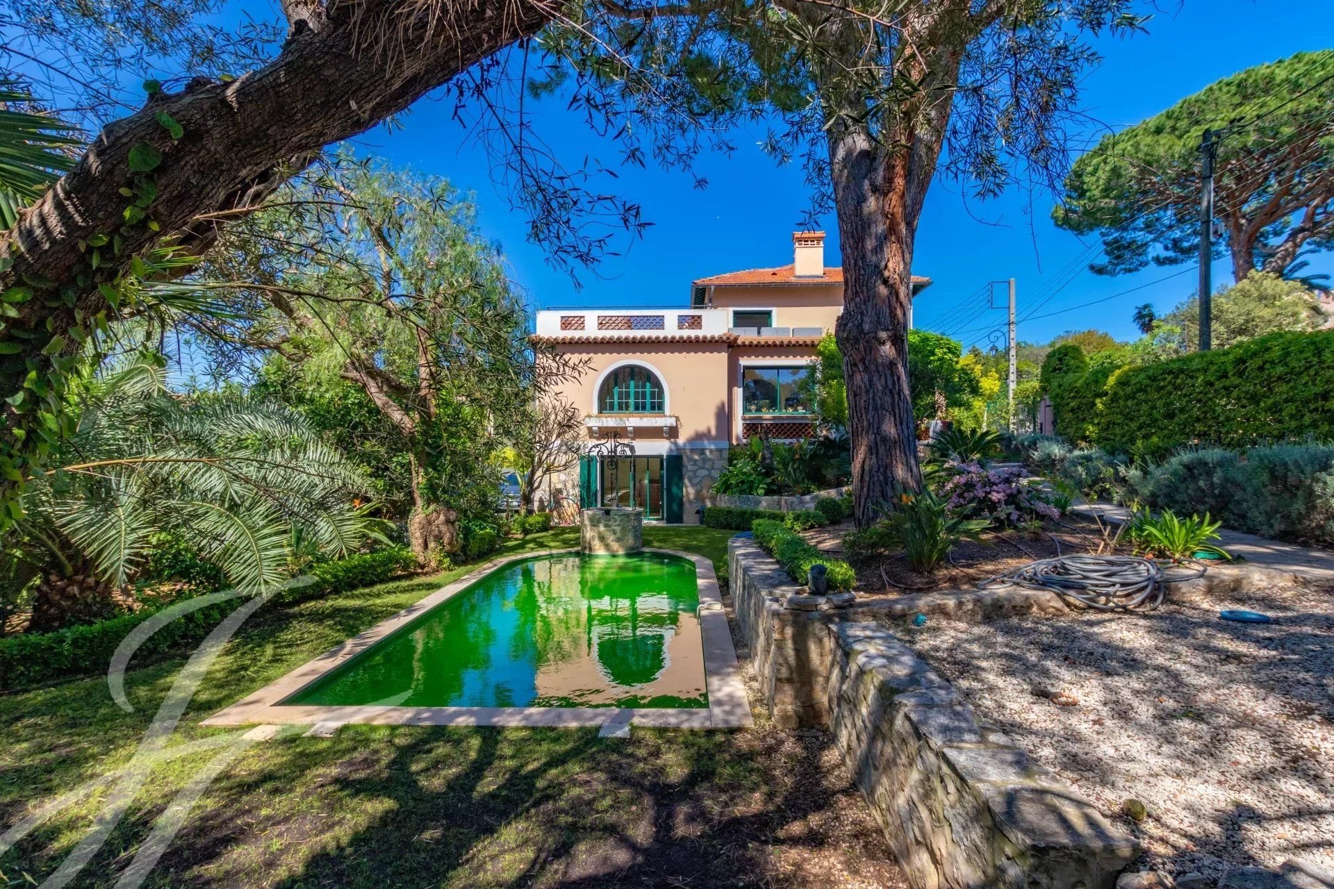 Villa zum Kauf provisionsfrei 2.975.000 € 6 Zimmer 242 m²<br/>Wohnfläche 1.163 m²<br/>Grundstück Le Cap Antibes 06160