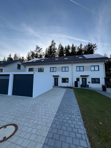 Reihenmittelhaus zum Kauf provisionsfrei als Kapitalanlage geeignet 715.000 € 5 Zimmer 150 m² 260 m² Grundstück Finkenweg Föhrenwinkel Waldkraiburg 84478