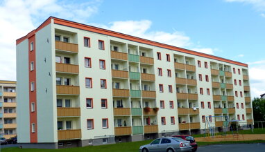 Wohnung zur Miete 313,50 € 3 Zimmer 57 m² 2. Geschoss Adolf-Damaschke-Str. 87 Oelsnitz Oelsnitz 08606