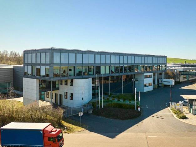 Lagerhalle zur Miete - Erstbezug 6.853,8 m² Lagerfläche Salzstraße 3 Neukirchen Reinsberg 09629