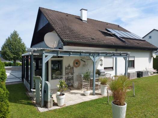 Mehrfamilienhaus zum Kauf 799.900 € 7 Zimmer 185 m² 522 m² Grundstück Erdmannhausen 71729