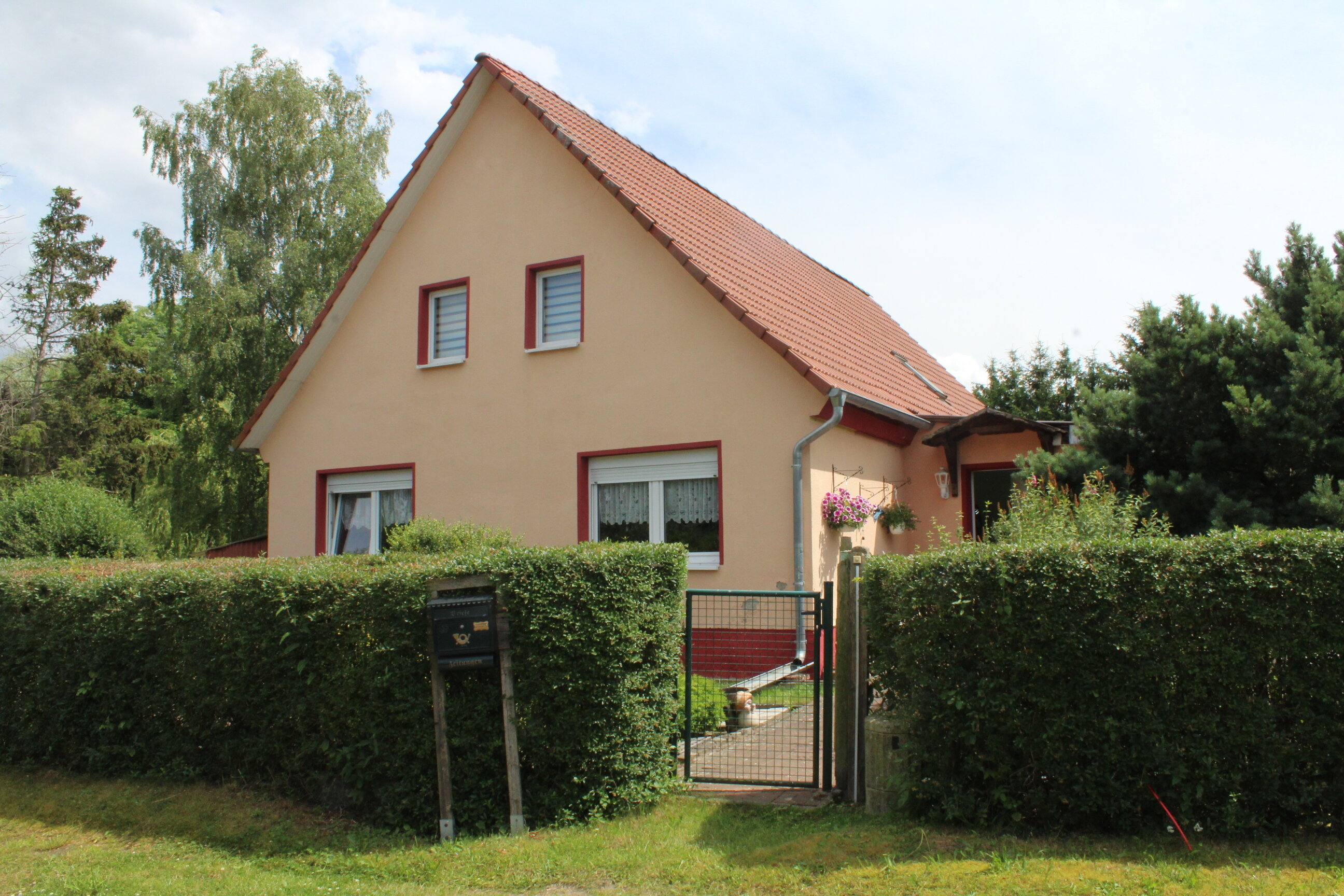 Einfamilienhaus zum Kauf 340.000 € 6 Zimmer 148,7 m²<br/>Wohnfläche 6.006 m²<br/>Grundstück Herzsprung Angermünde 16278