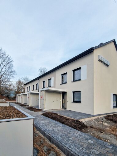 Reihenmittelhaus zum Kauf Provisionsfrei 299.990 € 4 Zimmer 120 m² 188,1 m² Grundstück Käthe-Kollwitz-Straße 10 Luckenwalde Luckenwalde 14943