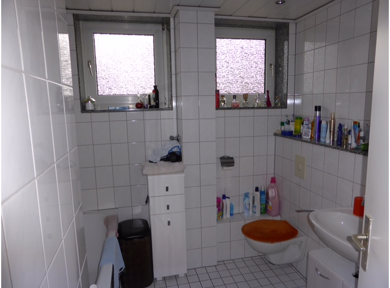 Wohnung zur Miete 599 € 3 Zimmer 66,8 m² 1. Geschoss Frankenstraße 16 Geneicken Mönchengladbach 41238