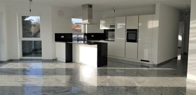 Wohnung zur Miete 1.120 € 3 Zimmer 98 m² Geschoss 1/3 Tuningen 78609