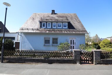 Einfamilienhaus zum Kauf 105.000 € 8 Zimmer 117,8 m² 578 m² Grundstück frei ab sofort Schwarzenbach a Wald Schwarzenbach a.Wald 95131