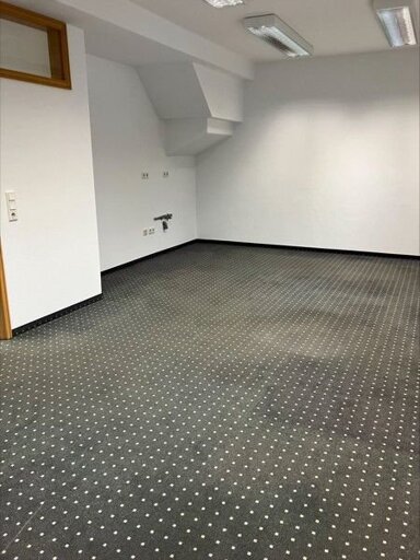 Wohnung zur Miete 872 € 2 Zimmer 87,2 m² 1. Geschoss frei ab 14.04.2025 Darmstädter Str. 25 a Heppenheim - Stadt Heppenheim 64646