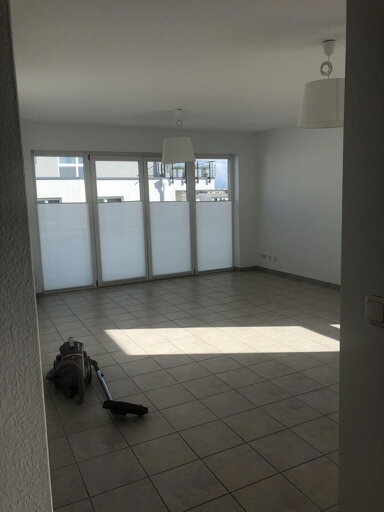 Wohnung zur Miete 990 € 2 Zimmer 63,1 m² 2. Geschoss frei ab 01.03.2025 Hattersheim Hattersheim 65795