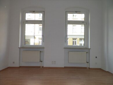 Wohnung zur Miete 240 € 1 Zimmer 44,4 m² 1. Geschoss Innenstadt Zwickau 08056