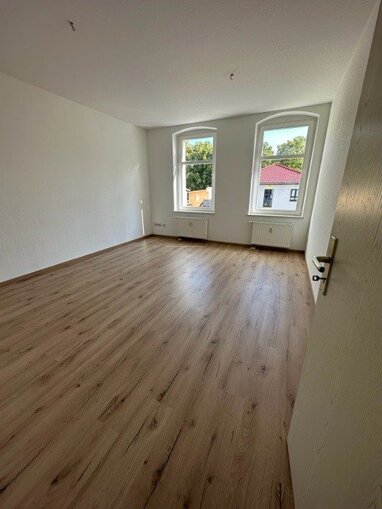 Wohnung zur Miete 250 € 2 Zimmer 50 m² 2. Geschoss Bernsdorf 424 Chemnitz 09126
