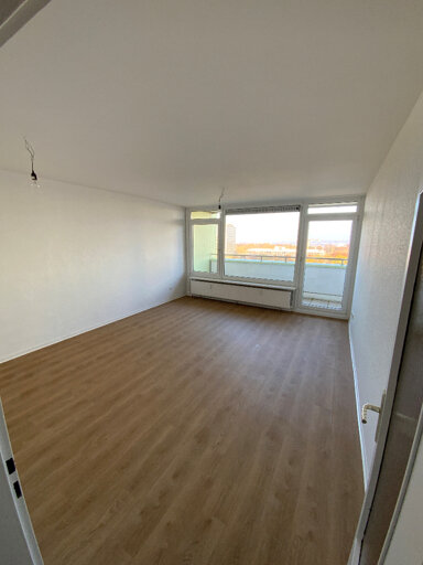 Wohnung zur Miete 899 € 3 Zimmer 85 m² 11. Geschoss Regerstraße 2 Lerchenberg Mainz 55127