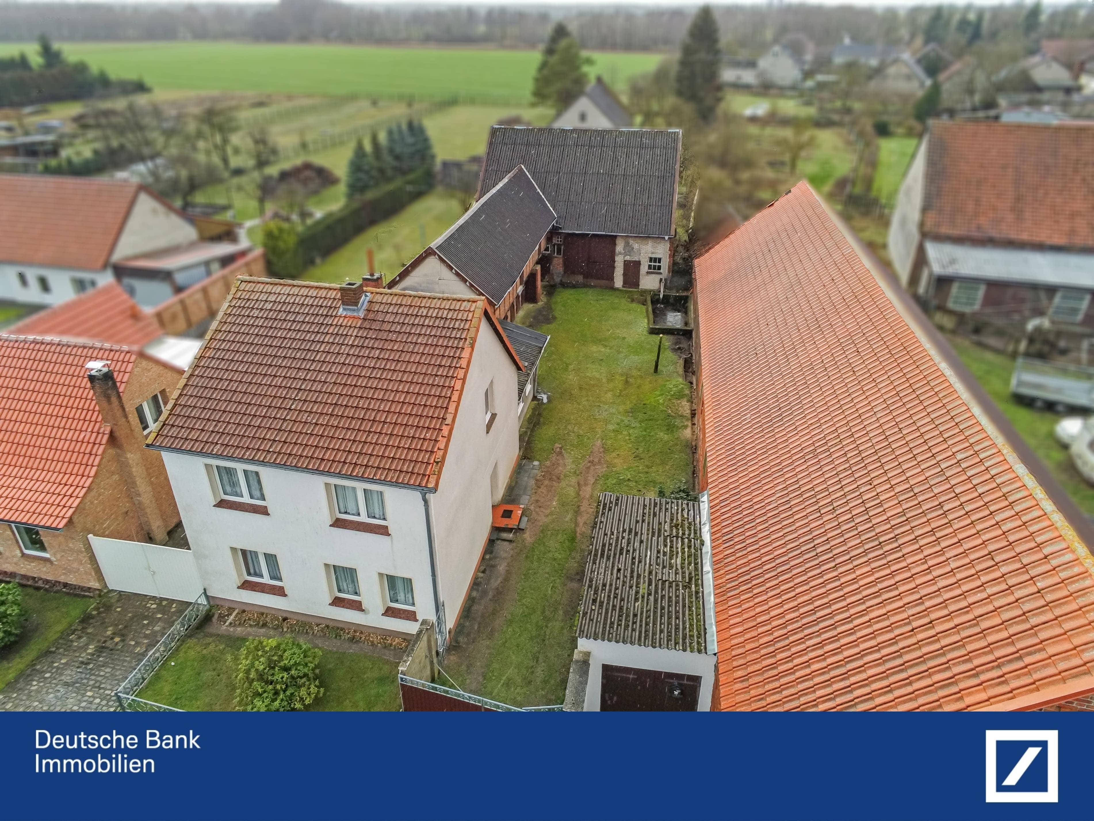 Einfamilienhaus zum Kauf 79.000 € 5 Zimmer 132 m²<br/>Wohnfläche 940 m²<br/>Grundstück Nettgau Jübar 38489