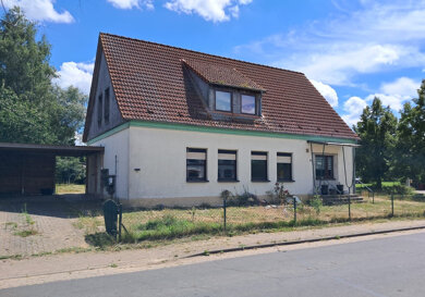 Einfamilienhaus zum Kauf 89.000 € 6 Zimmer 180 m² 1.076 m² Grundstück Groß Niendorf Groß Niendorf 19374