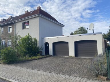 Reihenendhaus zum Kauf 290.000 € 4 Zimmer 95 m² 400 m² Grundstück Damaschkestraße Halle 06130