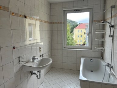 Wohnung zur Miete 540 € 3 Zimmer 78,2 m² 3. Geschoss frei ab sofort Maxim Gorki Straße 13 Wahlbezirk 71 Suhl 98527