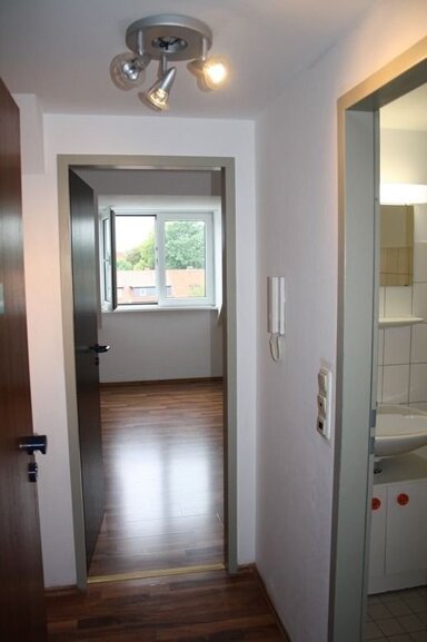 Wohnung zur Miete 410 € 1 Zimmer 30,7 m² 4. Geschoss frei ab 01.10.2024 Groner Landstr.55c Grone - Süd Göttingen 37081