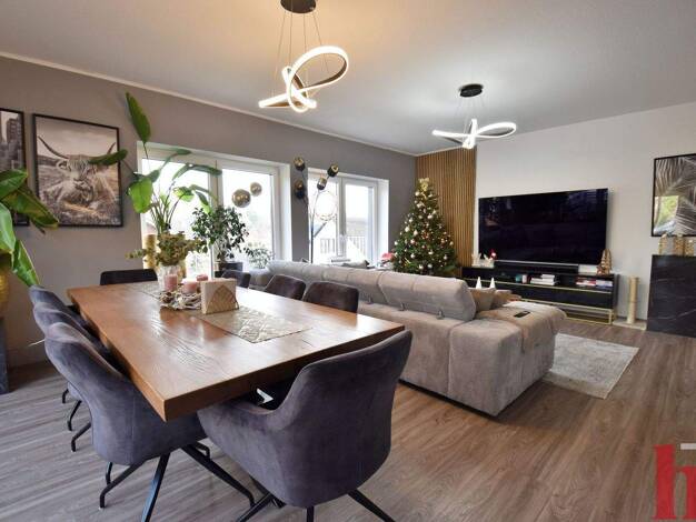 Wohnung zur Miete 1.175 € 3 Zimmer 116,9 m² 1. Geschoss frei ab 01.02.2026 Vechta 49377