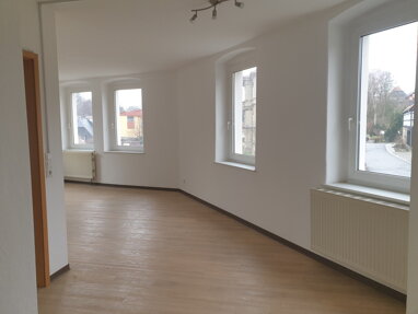 Wohnung zur Miete 300 € 2 Zimmer 60 m² Erdgeschoss Martin-Niemöller-Str. 1 Ebersbach Ebersbach/Sachsen 02730