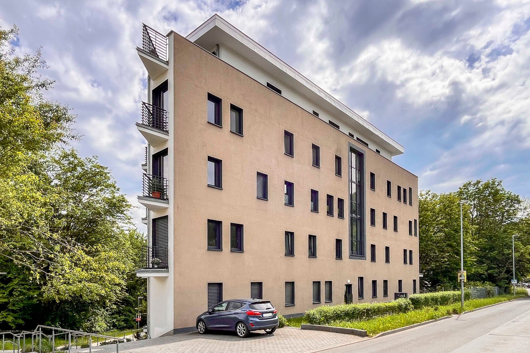 Wohnung zum Kauf 351.000 € 2 Zimmer 78,2 m²<br/>Wohnfläche 2. Stock<br/>Geschoss Nord II Jena 07743