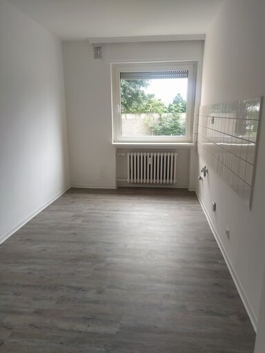 Wohnung zur Miete 579 € 3 Zimmer 82,8 m² EG frei ab sofort Uhlandstr. 7a Beckum Beckum 59269