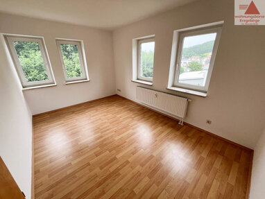 Wohnung zur Miete 150 € 1 Zimmer 32,7 m² 2. Geschoss Obere Hauptstr. 70c Burkhardtsdorf Burkhardtsdorf 09235