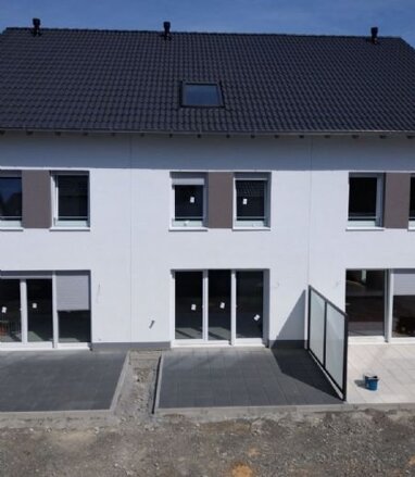 Wohnung zur Miete 1.700 € 5,5 Zimmer 143 m² 3. Geschoss Härdlestraße 25 Überlingen am Ried 86 Singen (Hohentwiel) 78224