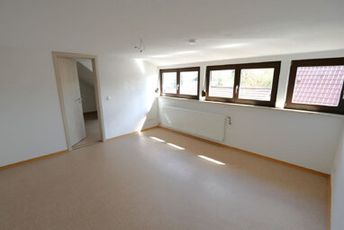 Wohnung zur Miete 510 € 3,5 Zimmer 60 m² 2. Geschoss Lützelbuch Coburg 96450
