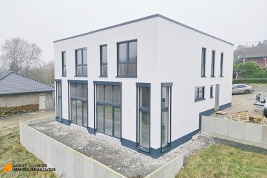 Doppelhaushälfte zum Kauf 439.000 € 5 Zimmer 142,6 m² 390 m² Grundstück Lüttershausen Windeck 51570