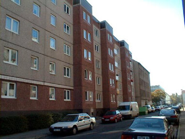 Wohnung zur Miete 313 € 3 Zimmer 56,9 m² 4. Geschoss Hugenottenstraße 5 Moritzplatz Magdeburg 39124