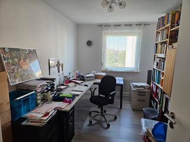 Wohnung zur Miete 975 € 3,5 Zimmer 80 m² Geschoss 2/2 Oberasbach Oberasbach 90522