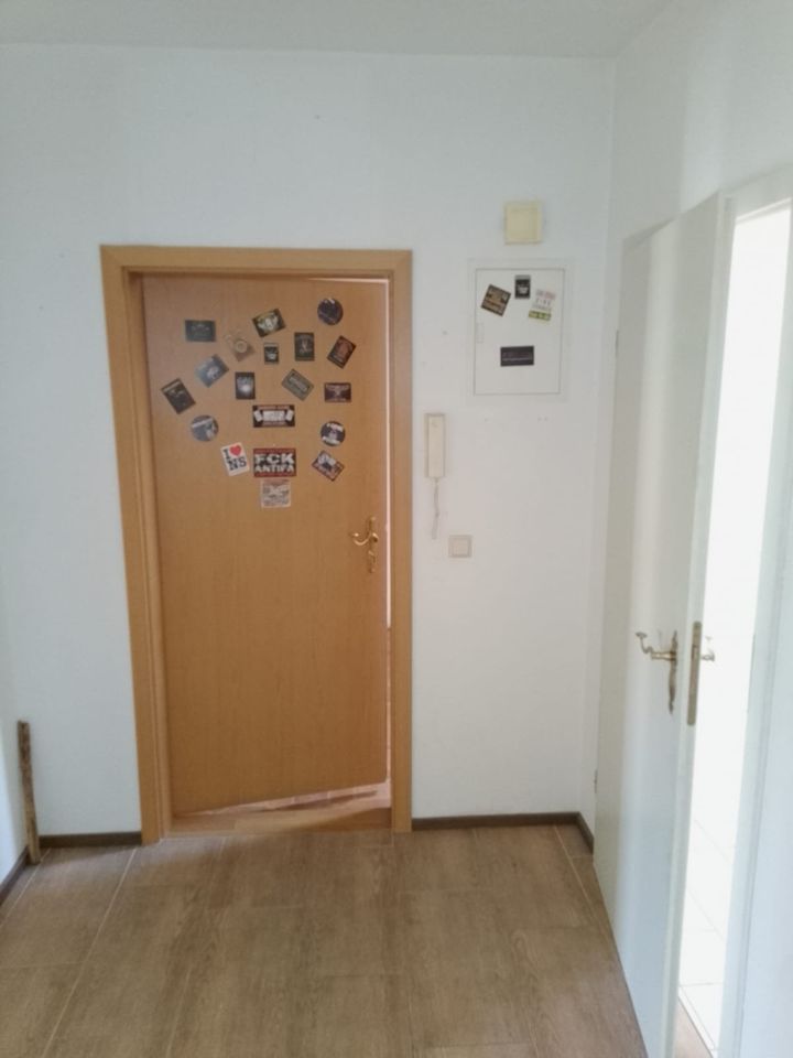 Wohnung zur Miete 250 € 2 Zimmer 48 m²<br/>Wohnfläche Theißen Zeitz 06711