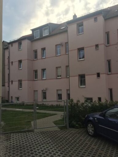 Wohnung zur Miete 580 € 5 Zimmer 100 m² 2. Geschoss frei ab sofort Südvorstadt Altenburg 04600