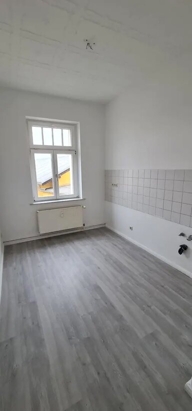 Wohnung zur Miete 800 € 4 Zimmer 92 m² 1. Geschoss Nauen Nauen 14641