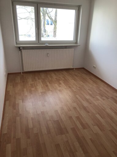 Wohnung zur Miete 1.350 € 3 Zimmer 75 m² 2. Geschoss Goerdelerstrasse 41 / II Unterhaching 82008