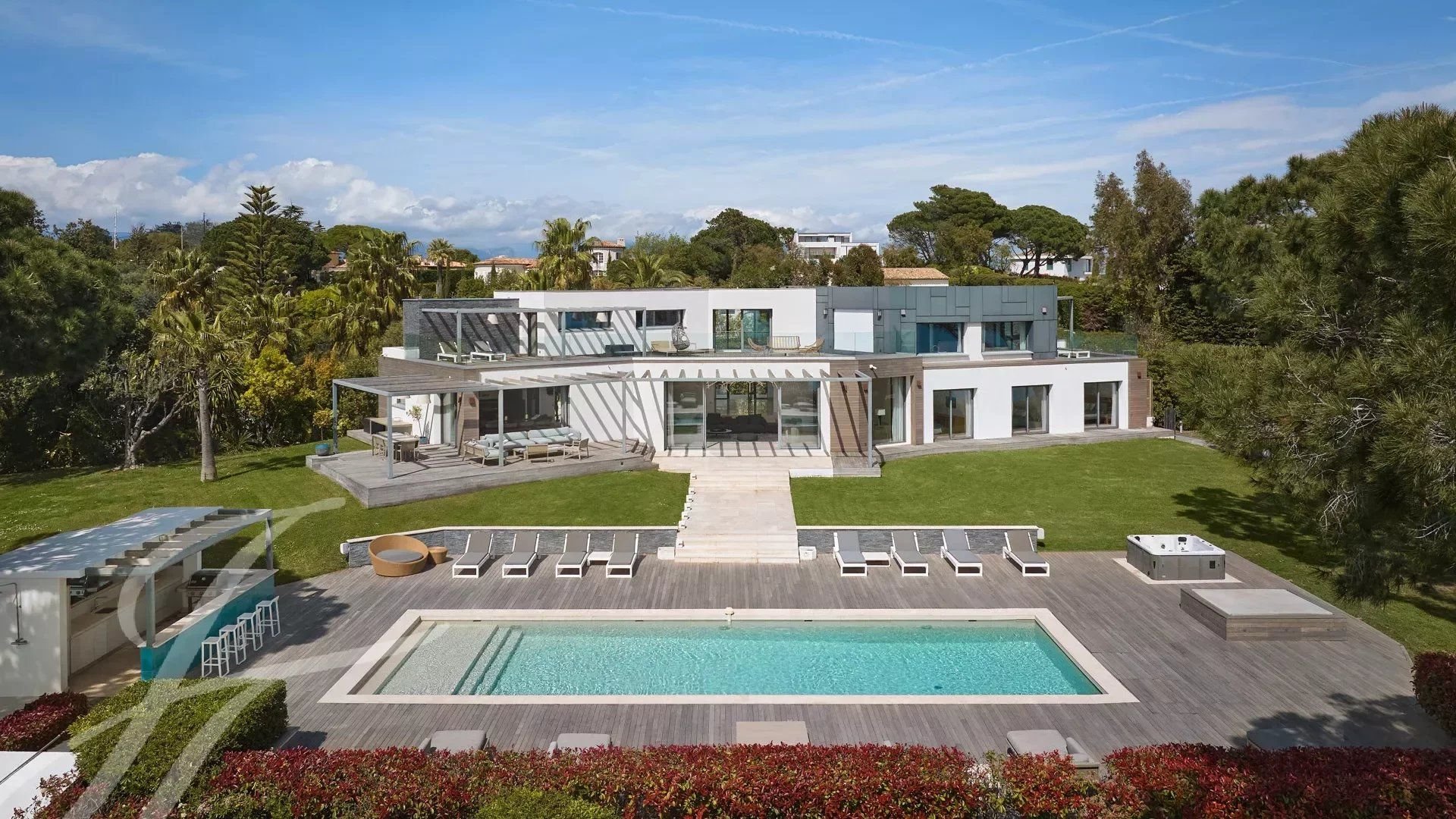 Einfamilienhaus zur Miete Provisionsfrei 550 m² 6.200 m² Grundstück La Maure-Super Cannes Cannes 06220