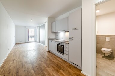 Wohnung zur Miete 600 € 2 Zimmer 49 m² 4. Geschoss frei ab 01.01.2025 Annenstr. 4 Seevorstadt-West (Am See) Dresden 01067