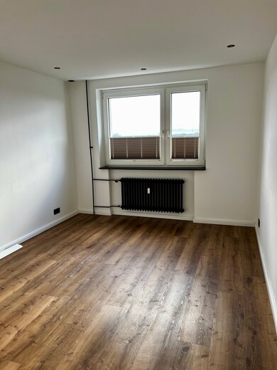 Wohnung zum Kauf provisionsfrei 179.000 € 2 Zimmer 60 m² 5. Geschoss frei ab sofort Henstedt-Ulzburg 24558