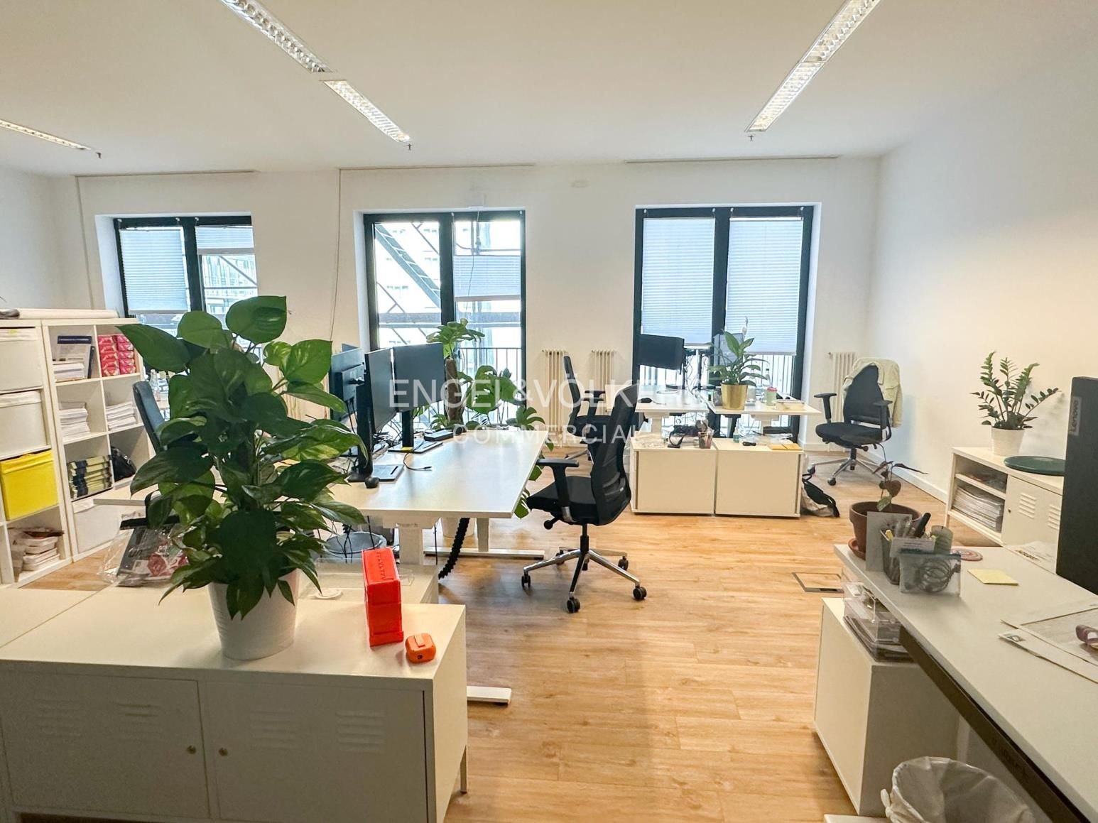 Büro-/Praxisfläche zur Miete 35 € 279,6 m²<br/>Bürofläche ab 279,6 m²<br/>Teilbarkeit Mitte Berlin 10117