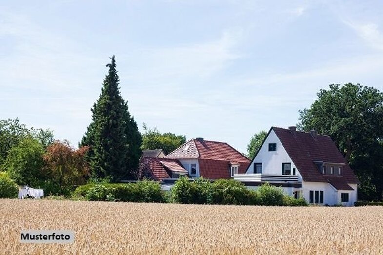 Mehrfamilienhaus zum Kauf 367.000 € 6 Zimmer 125 m² 383 m² Grundstück Schwäbisch Gmünd Schwäbisch Gmünd 73525