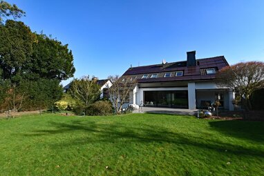 Einfamilienhaus zum Kauf 1.290.000 € 7 Zimmer 267 m² 979 m² Grundstück Heidhausen Essen 45239