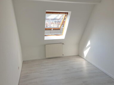 Wohnung zum Kauf 199.000 € 4 Zimmer 75 m² 4. Geschoss Mitte / Stadtbezirk 111 Ludwigshafen am Rhein 67059