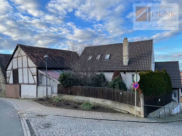Einfamilienhaus zum Kauf 199.000 € 143,5 m² 456 m² Grundstück frei ab sofort Castell 97355