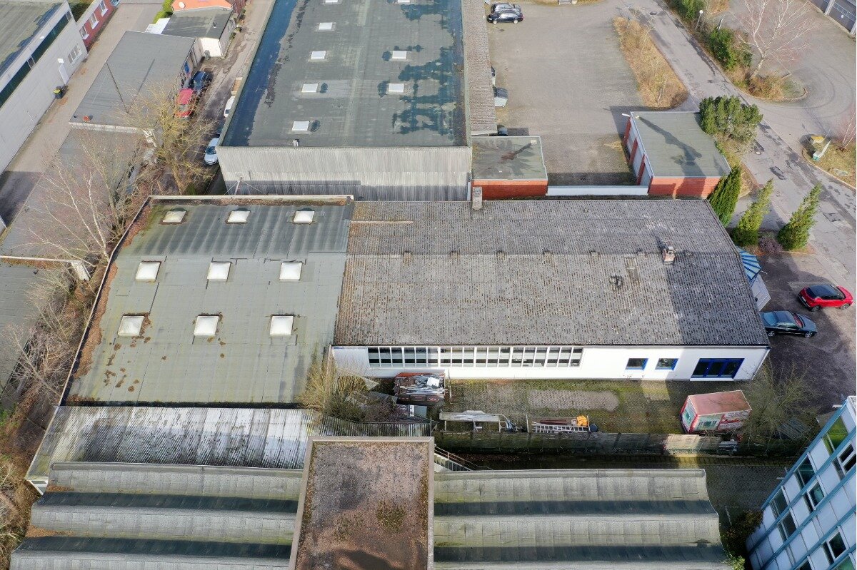 Lagerhalle zum Kauf 779.000 € 1.127 m²<br/>Lagerfläche ab 136 m²<br/>Teilbarkeit Hassee Bezirk 4 Kiel 24113