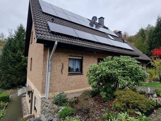 Doppelhaushälfte zum Kauf 299.000 € 6 Zimmer 158 m² 442 m² Grundstück Bärenstein Werdohl 58791