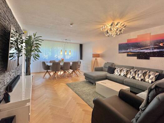 Wohnung zum Kauf 279.000 € 4 Zimmer 96,6 m² 1. Geschoss Oberderdingen 75038