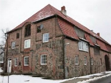 Einfamilienhaus zum Kauf 410.750 € 7 Zimmer 500 m² 1.789 m² Grundstück Setzin Setzin 19230