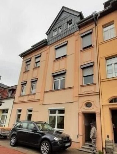 Wohnung zur Miete 600 € 4 Zimmer 90 m² 2. Geschoss frei ab sofort Roschwitzer Straße 11 Bernburg Bernburg 06406