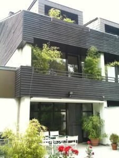 Haus zum Kauf Provisionsfrei 195.000 € 5 Zimmer 153 m² 100 m² Grundstück Wegbergerstr 18 Niederkassel Düsseldorf 40547