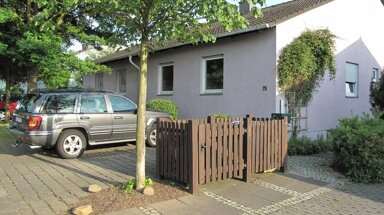 Wohnung zur Miete 700 € 4 Zimmer 109 m² frei ab sofort Mahrweg 75 Großen-Linden Linden 35440